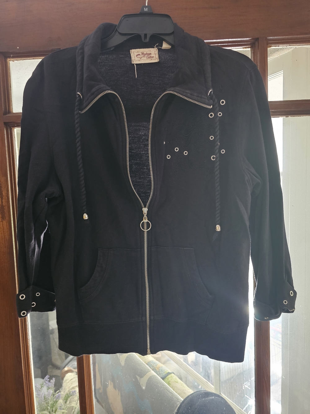 Vintage Black Zip-Front Hoodie Jacket with Eyelet Accents